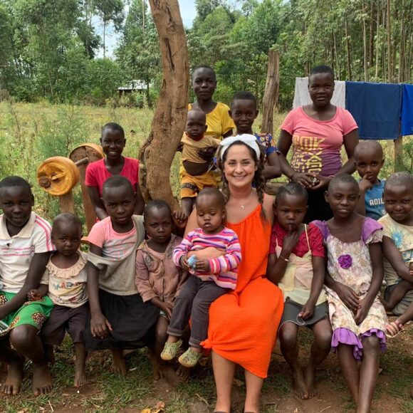 Christmas 2024: Help a Child Shine in New Clothes